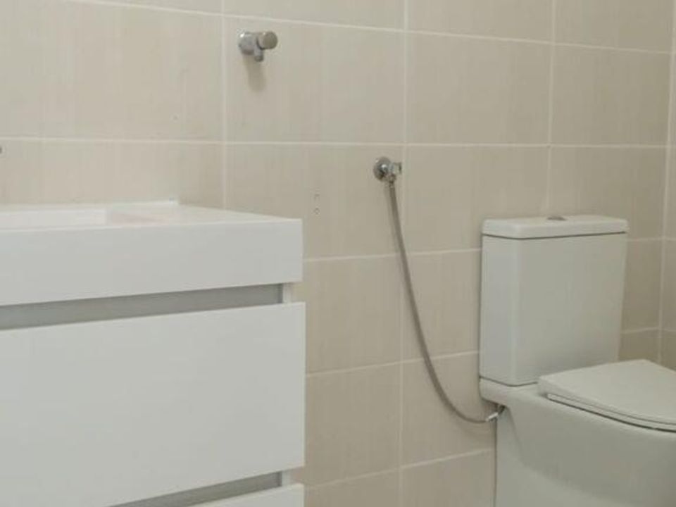 Commercial property in Barreiro, Setubal - photo 5