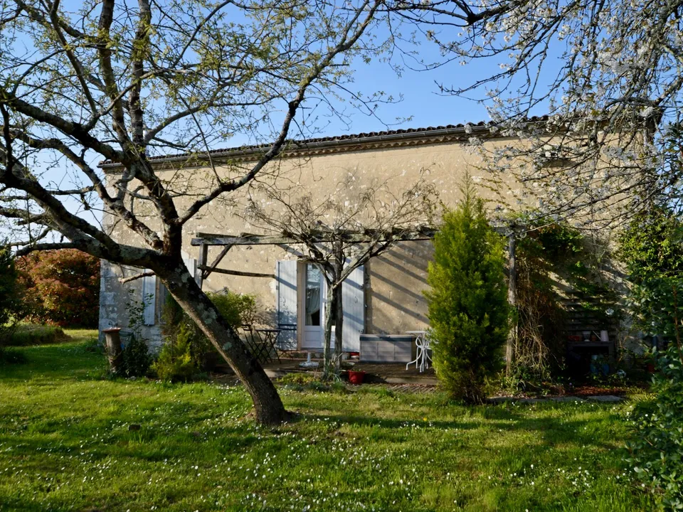 Landejendom i Duras, Lot-et-Garonne - foto 1