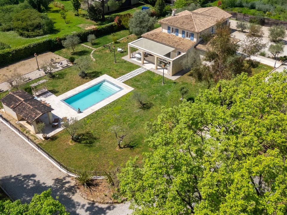 Villa i Mouans-Sartoux, Alpes-Maritimes - foto 1