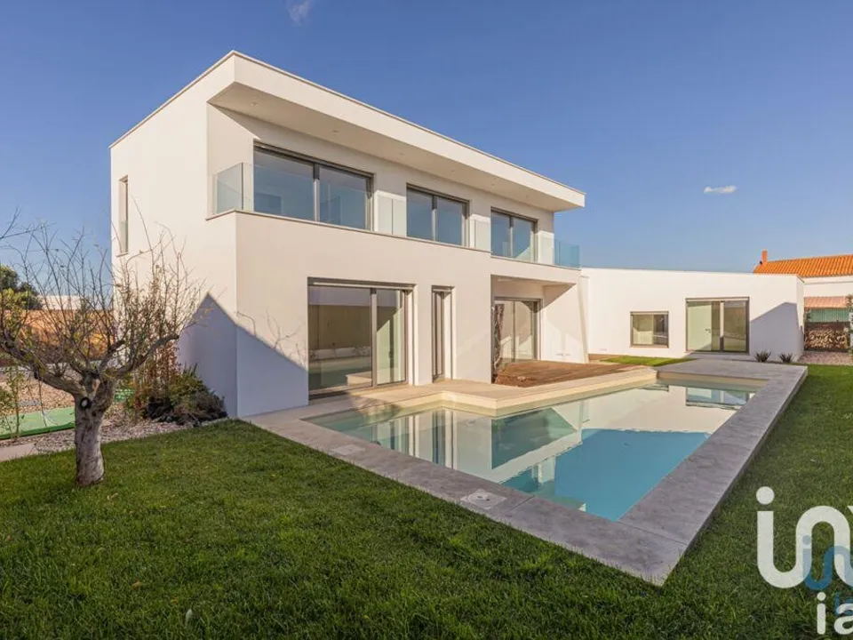 Byhus i Almada, Setubal - foto 1