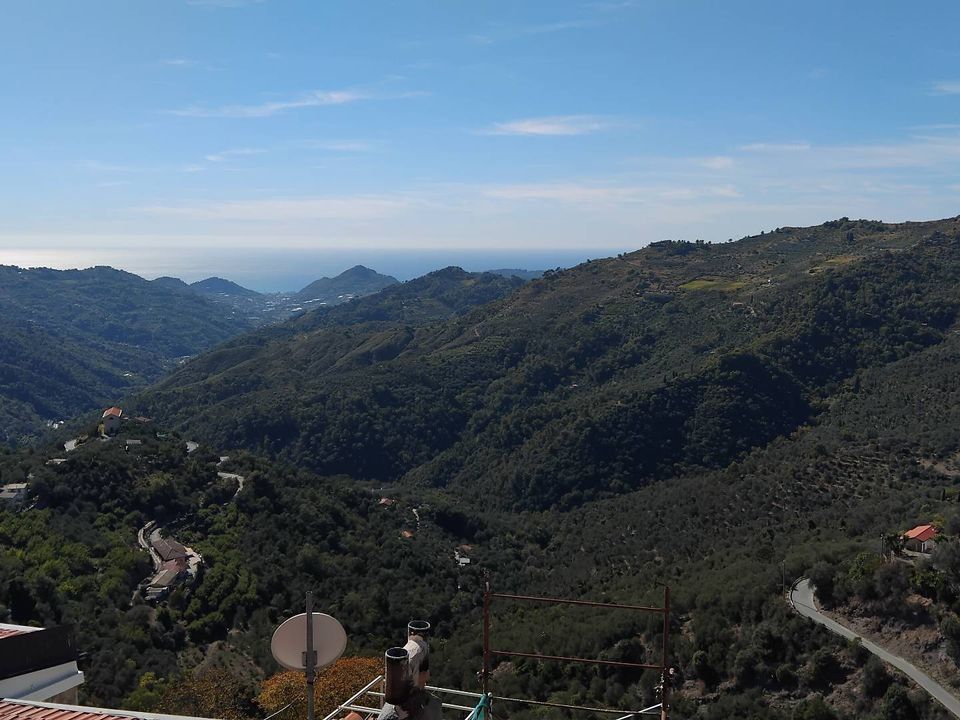 Lägenhet i Perinaldo, Imperia - foto 1