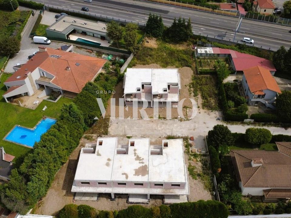 Rækkehus i Vila Nova de Famalicao, Braga - foto 1