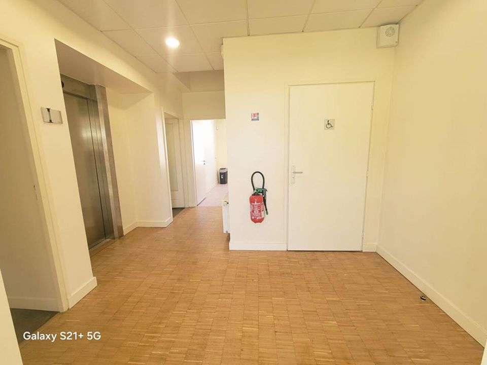 Erhvervsejendom i Nogent-sur-Oise, Oise - foto 4