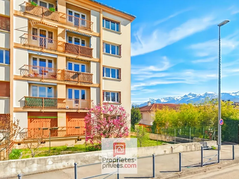 Leilighet i La Tronche, Isere - bilde 1