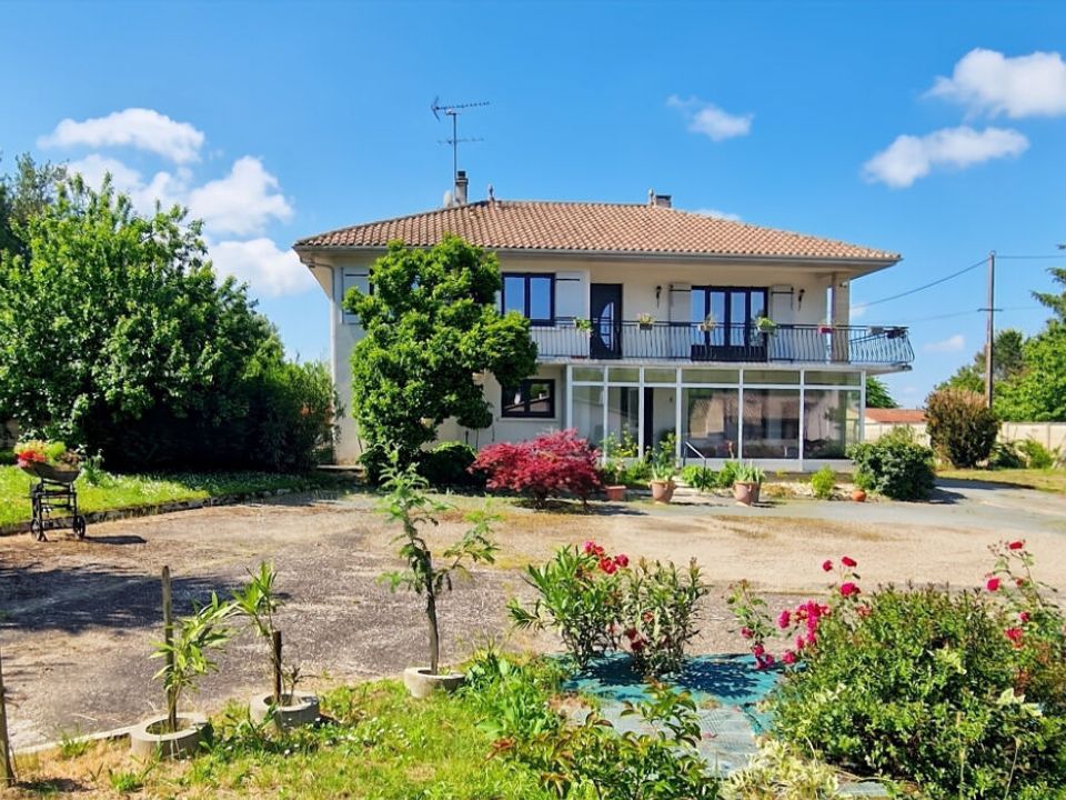 Villa a Langon, Gironde - foto 1