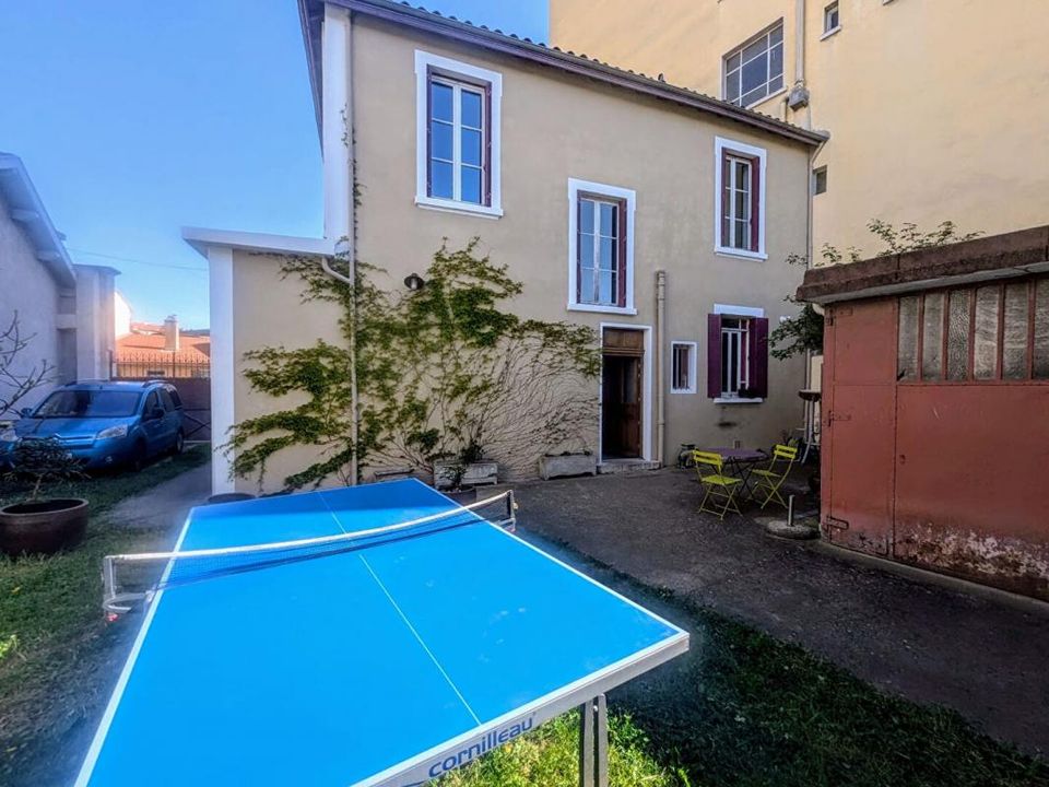 Villa Lyonssa, Rhone - kuva 1