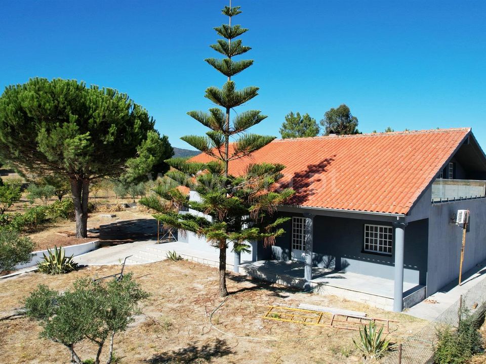 Villa i Fundao, Castelo Branco - foto 1