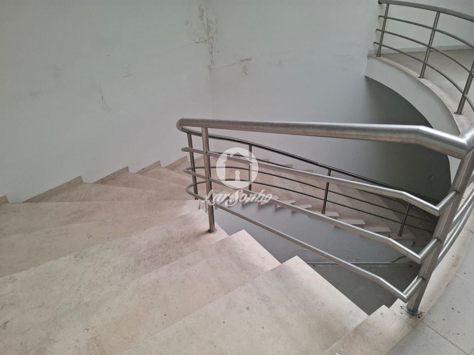 Erhvervsejendom i Santo Tirso, Porto - foto 3