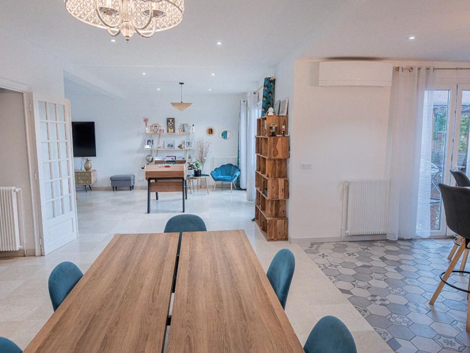 Villa - Maisons-Alfort, Val-de-Marne - photo 1