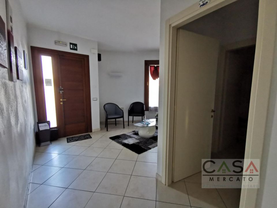 Erhvervsejendom i Cordenons, Pordenone - foto 2