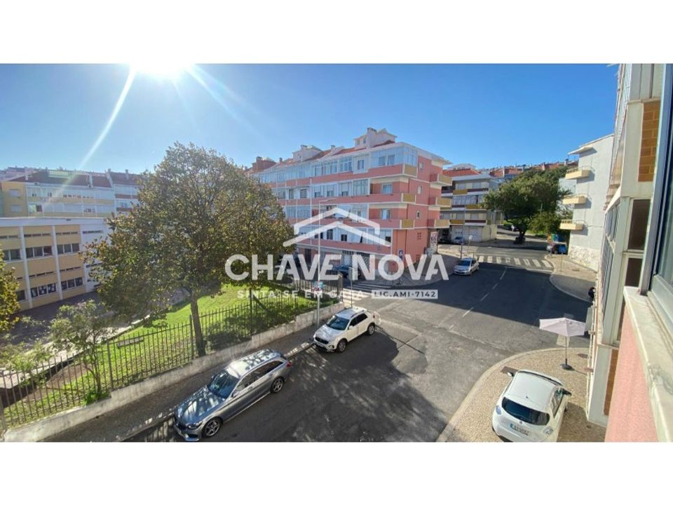 Lejlighed i Amadora, Lisbon - foto 1