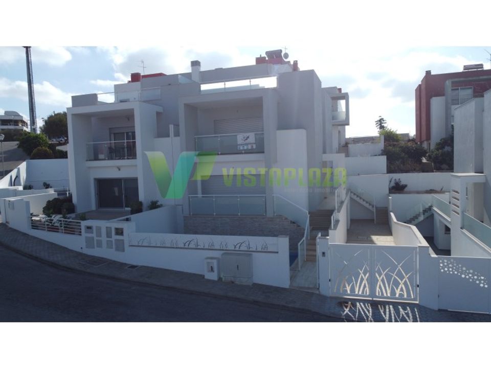 Stadthaus in Estombar, Faro - Foto 1