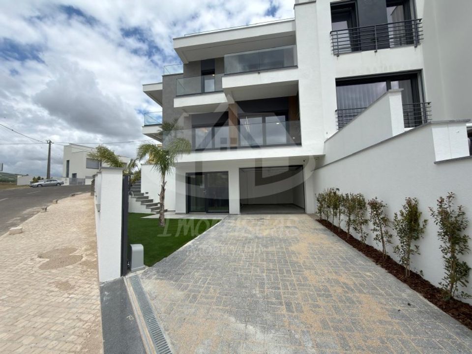 Villa i Santa Iria de Azoia, Lisbon - foto 4