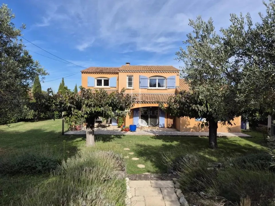 Villa i Saint-Remy-de-Provence, Bouches-du-Rhone - foto 1