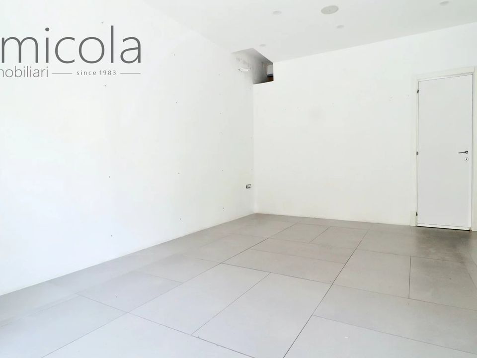 Propriedade comercial em Portici, Naples - foto 4