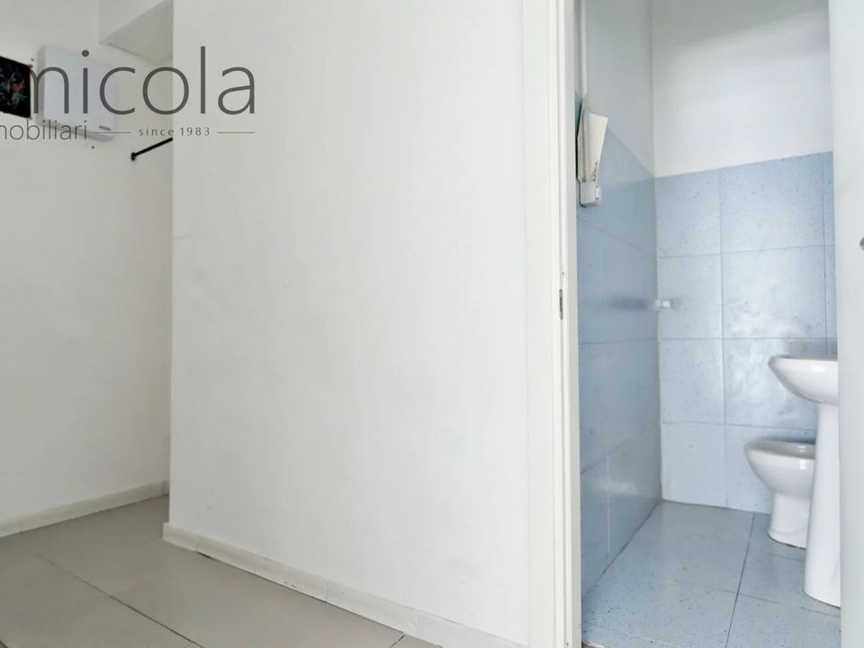 Propriedade comercial em Portici, Naples - foto 5
