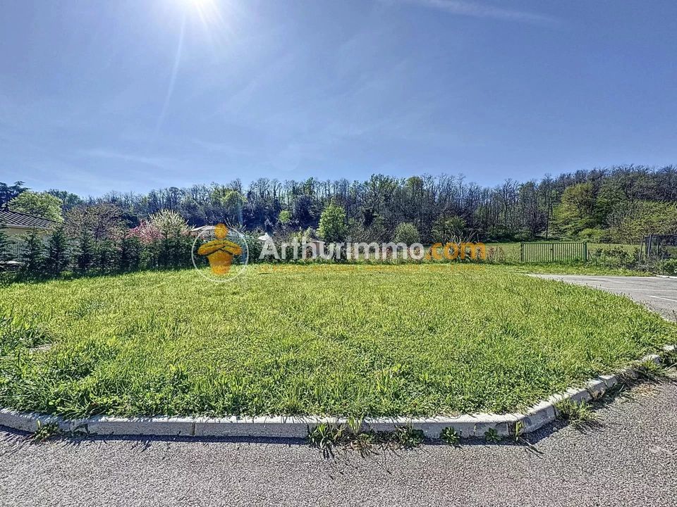 Tomt i Saint-Bonnet-de-Mure, Rhone - bilde 1