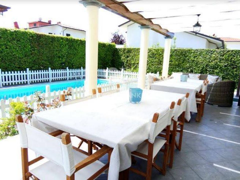 Villa i Forte dei Marmi, Lucca - foto 1