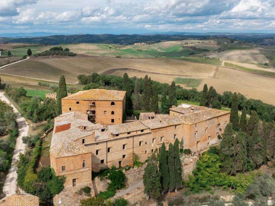 Byhus i Montalcino, Siena - foto 1