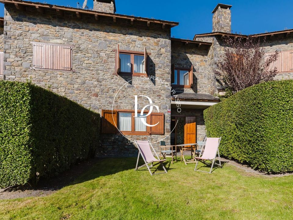 Villa i Ger, Gerona - bilde 1