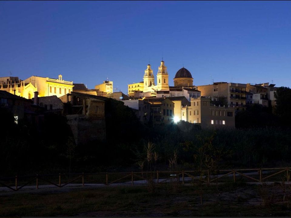 Helårsgrund i Riba-Roja De Turia, Valencia - foto 4