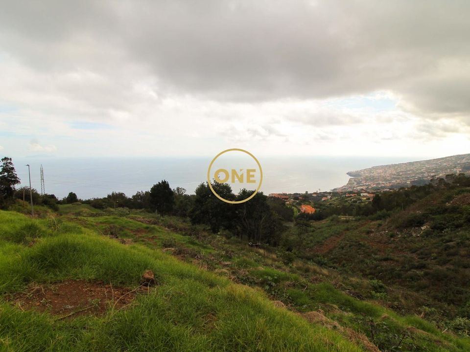 Helårsgrund i Santa Cruz, Madeira - foto 1