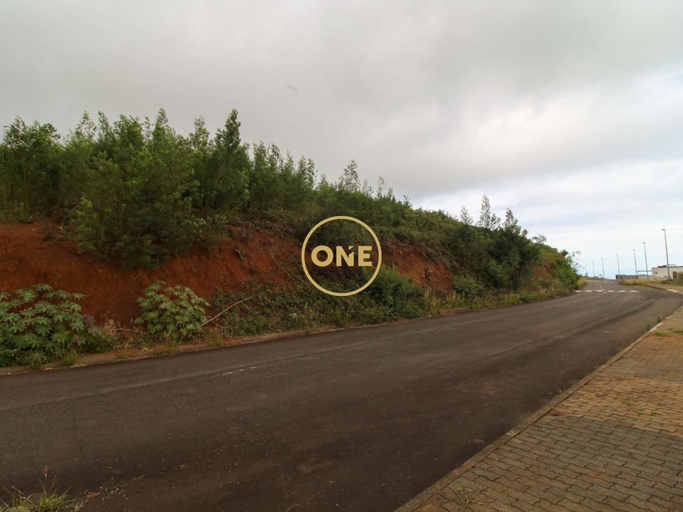 Helårsgrund i Santa Cruz, Madeira - foto 4