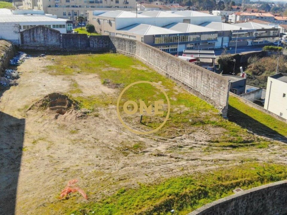 Helårsgrund i Vila Nova de Famalicao, Braga - foto 2