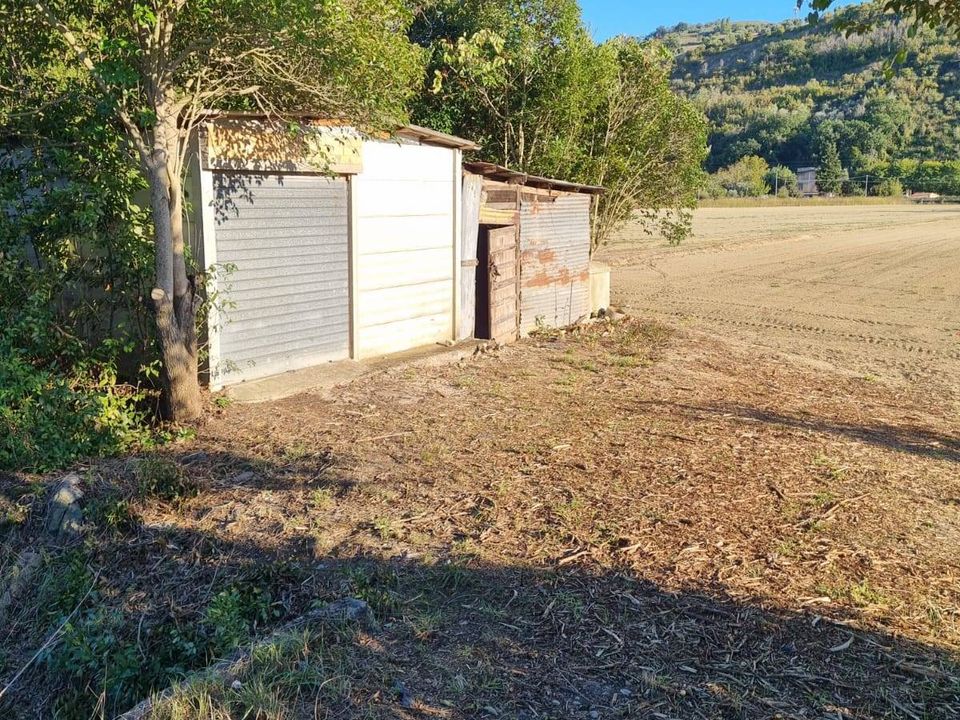 Helårsgrund i Controguerra, Teramo - foto 2