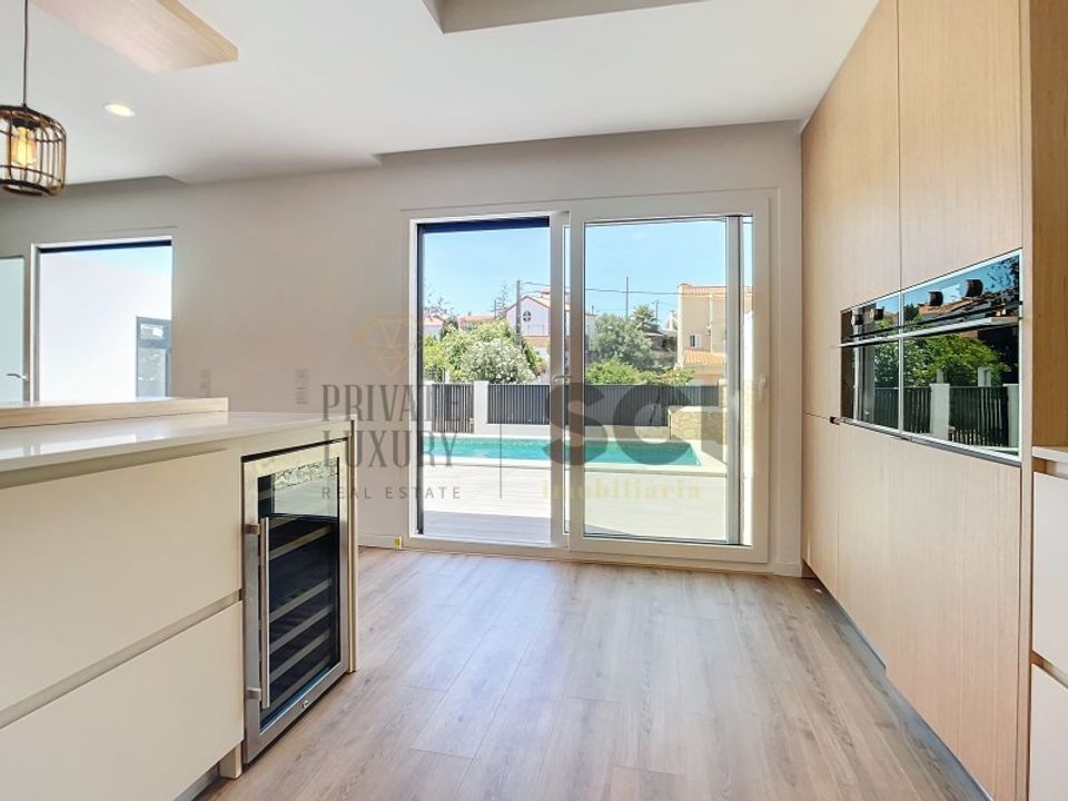 Villa a Almada, Setubal - foto 1