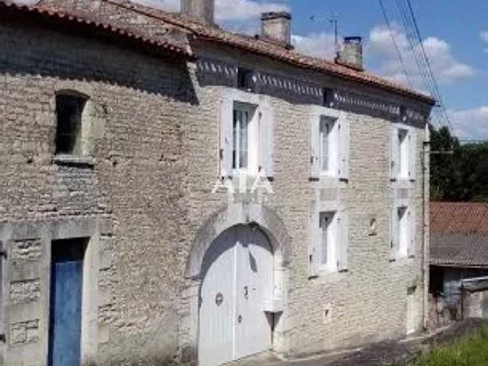 Landejendom i Coulonges, Charente - foto 3