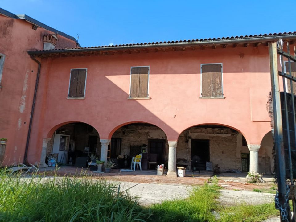 Landejendom i Calvagese della Riviera, Brescia - foto 1