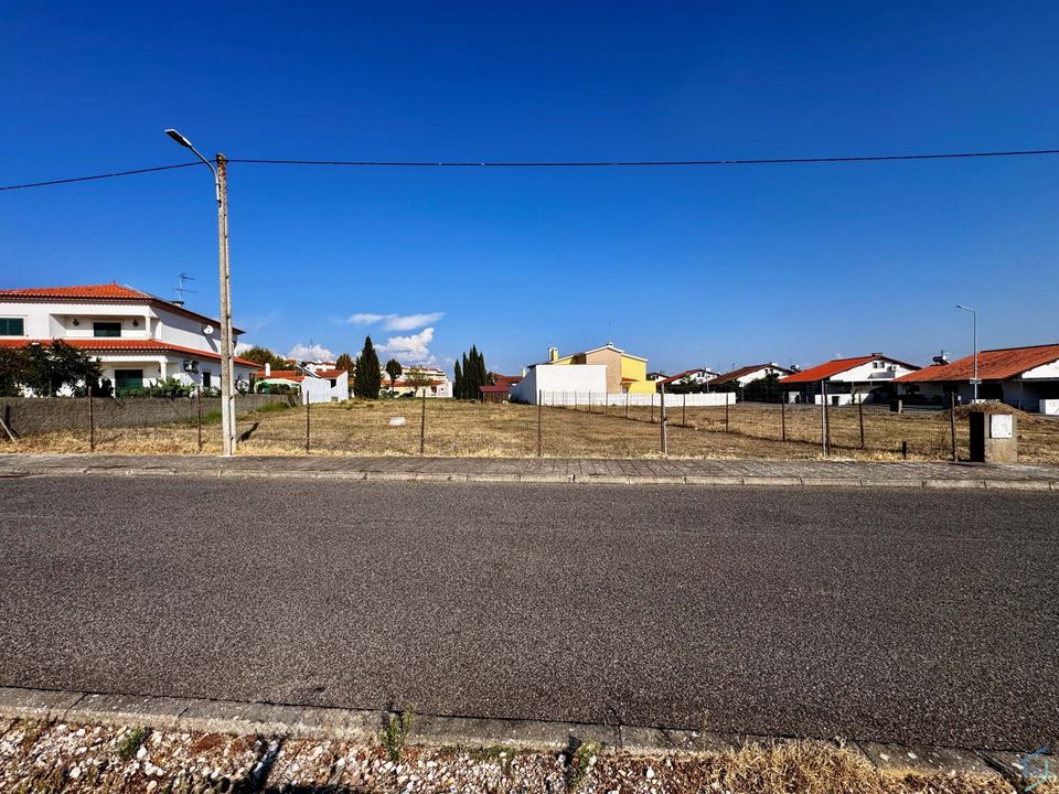 Helårsgrund i Montalvo, Santarem - foto 2