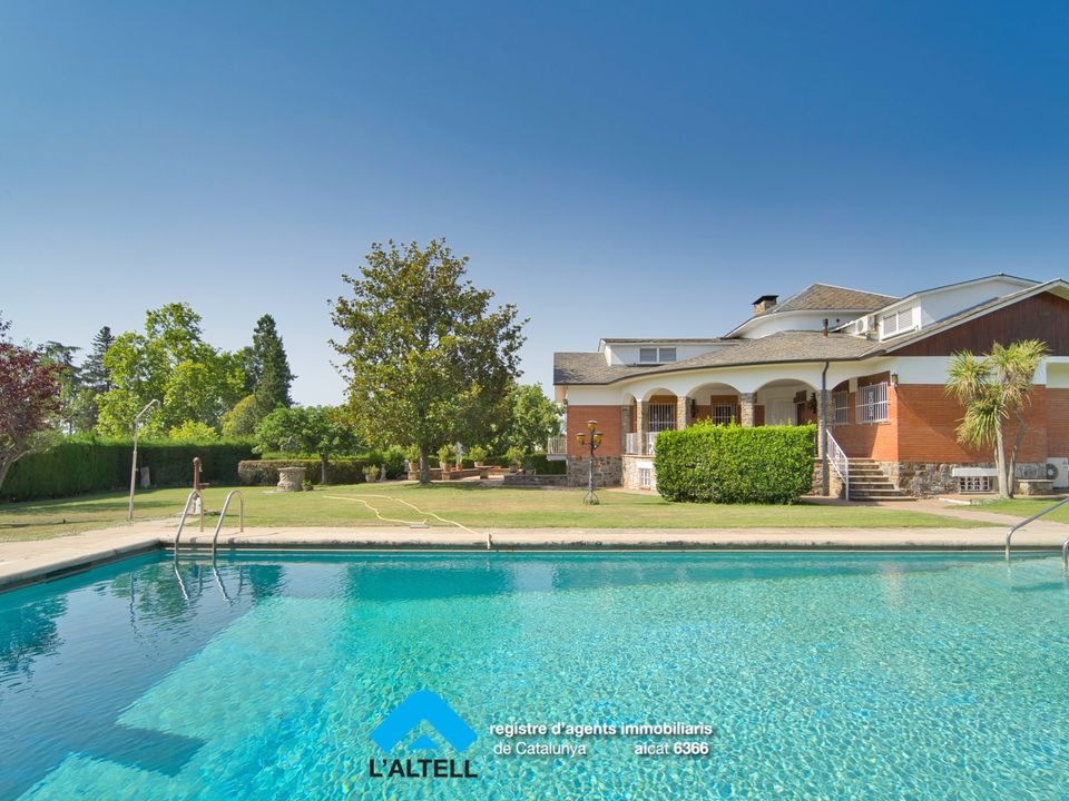 Villa i L'Ametlla Del Valles, Barcelona - bilde 2