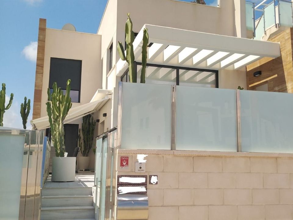 Villa i Orihuela Costa, Alicante - foto 1