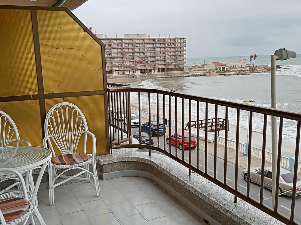 Lejlighed i Torrevieja, Alicante - foto 3