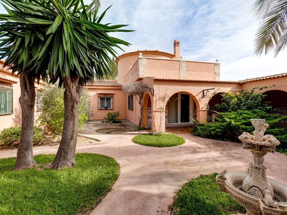 Villa i Torrevieja, Alicante - foto 1