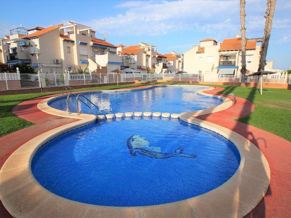Bungalow i Orihuela Costa, Alicante - foto 1