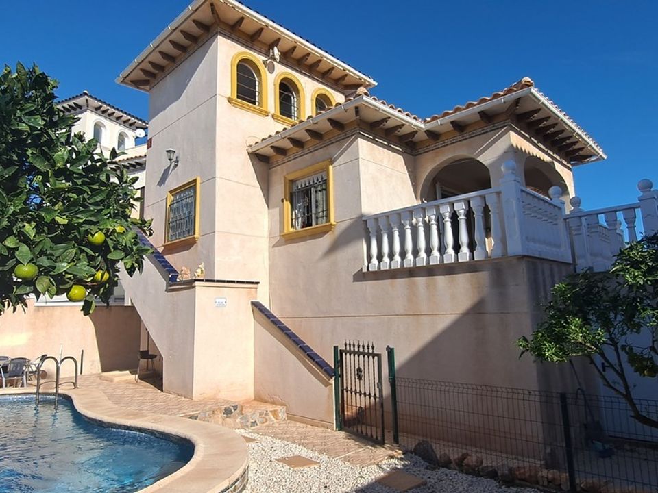 Villa i La Zenia, Alicante - foto 1