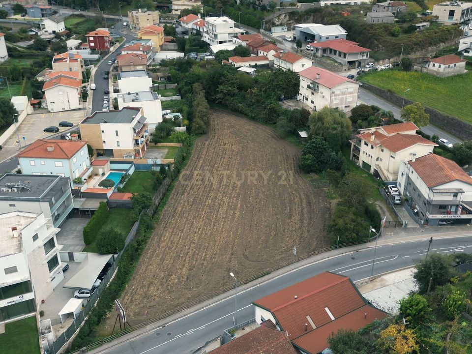 Helårsgrund i Paredes, Porto - foto 1