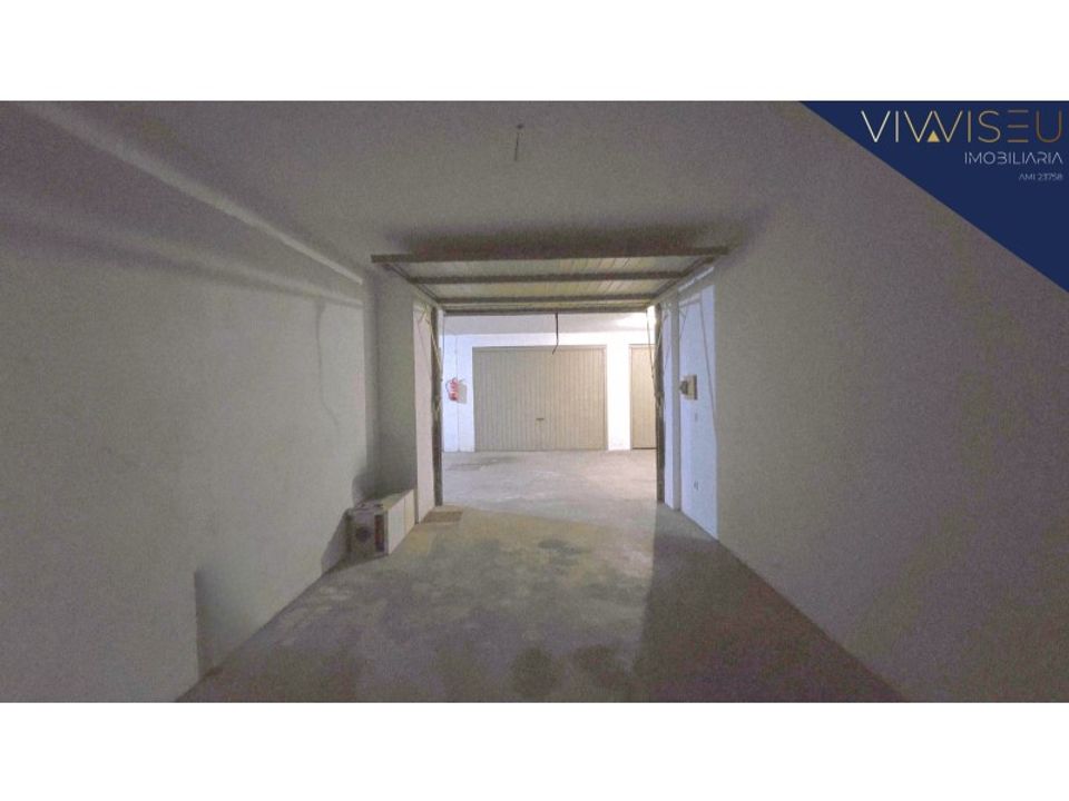 Garage i Viseu, Viseu - foto 2