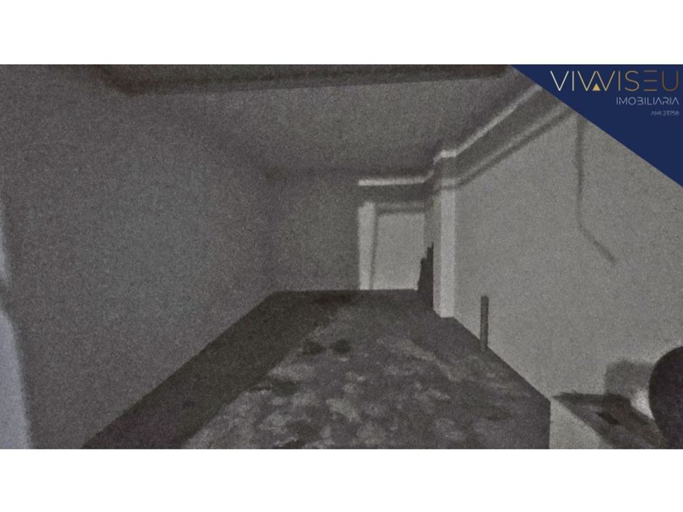 Garage i Viseu, Viseu - foto 3