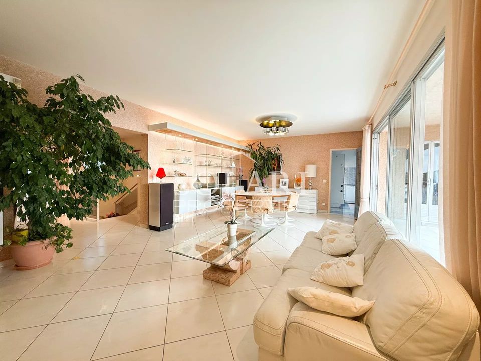 Villa i Mandelieu-la-Napoule, Alpes-Maritimes - foto 4