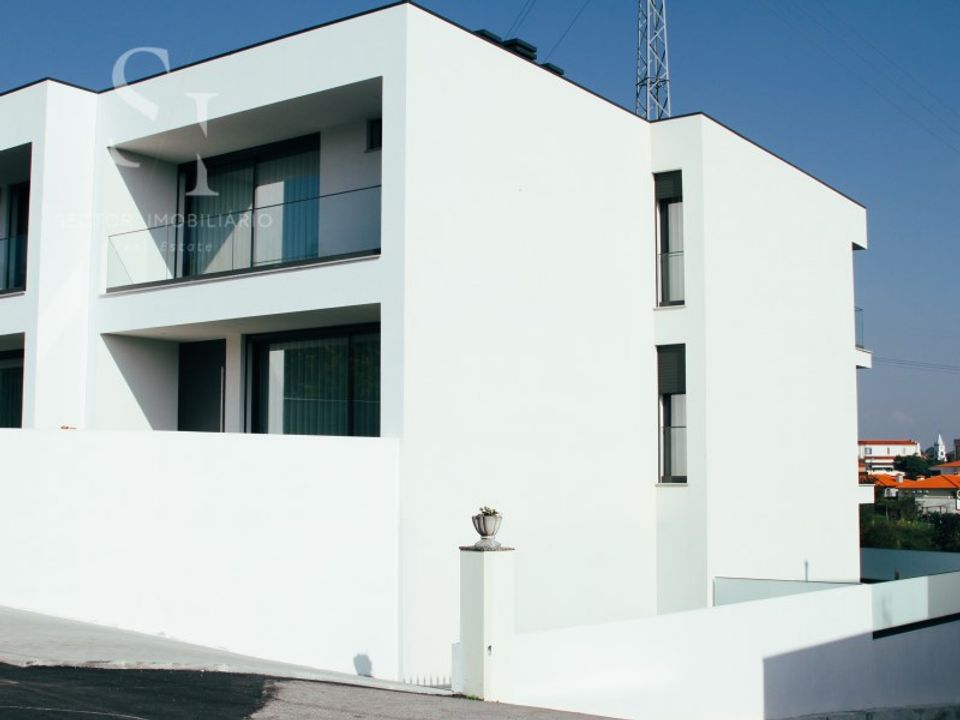 Casa unifamiliar a Frazao arreigada, Porto - foto 1