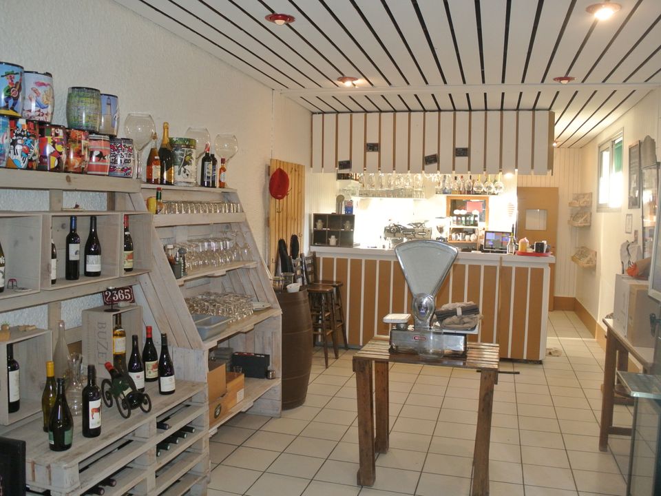 Erhvervsejendom i Virazeil, Lot-et-Garonne - foto 4
