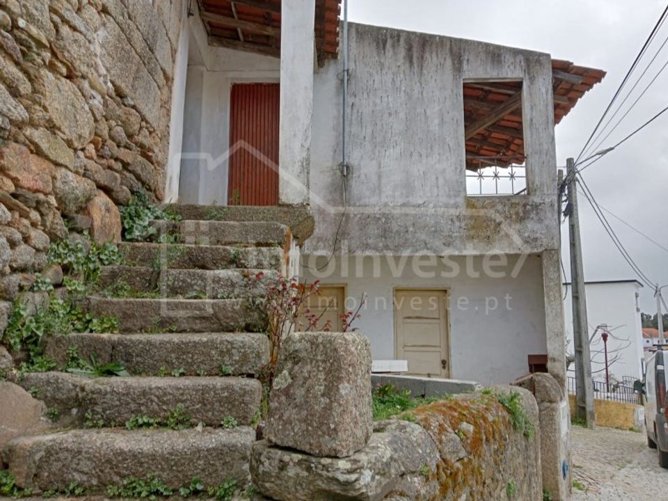 Villa a Ninho do Acor, Castelo Branco - foto 1