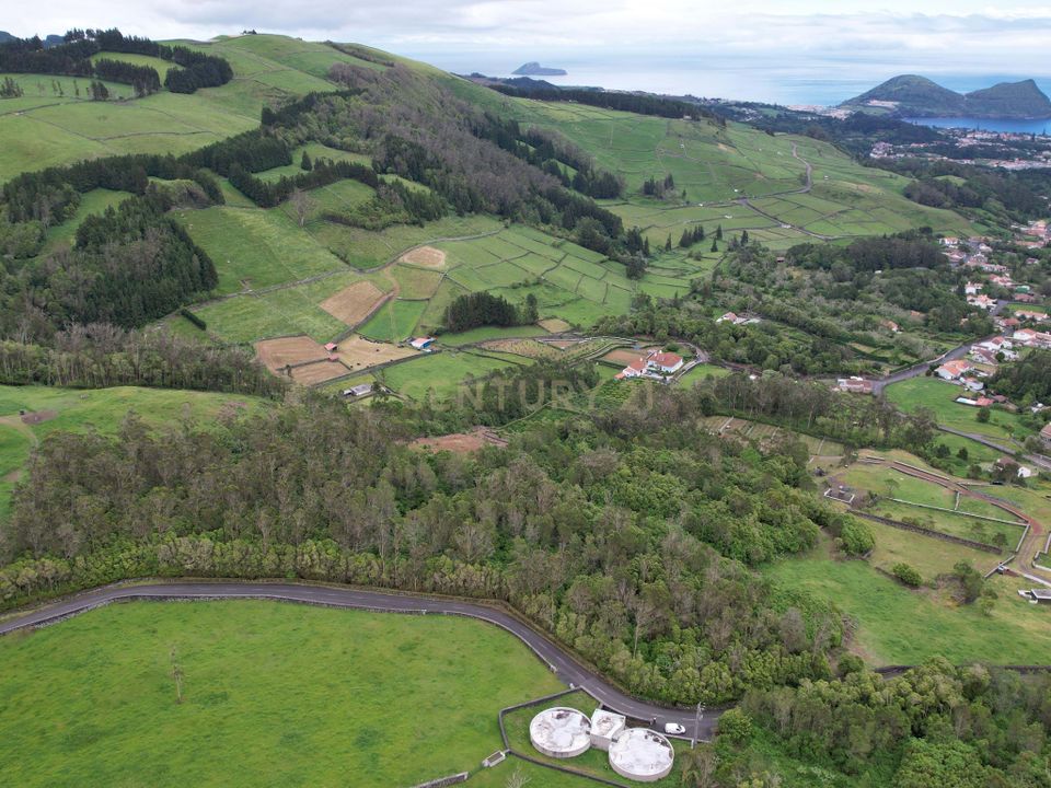 Helårsgrund i Terra Cha, Terceira - foto 1