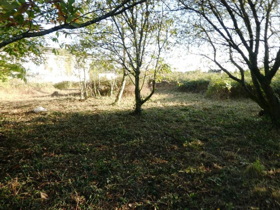 Helårsgrund i Saint-Caradec-Trégomel, Morbihan - foto 1