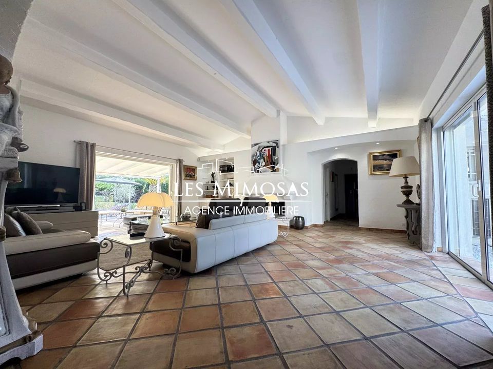 Landejendom i Roquebrune-sur-Argens, Var - foto 3