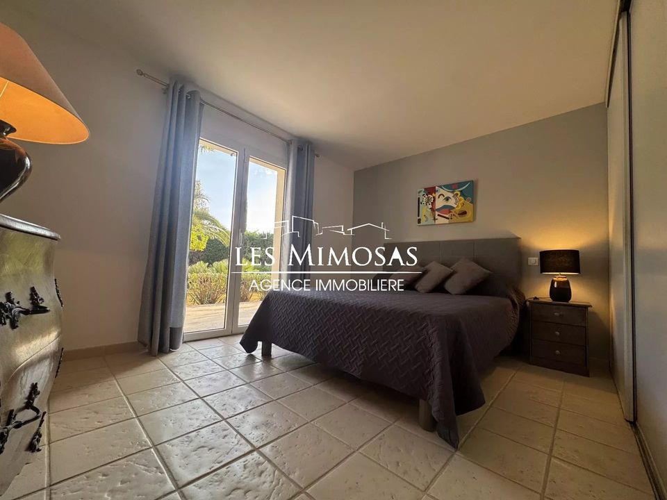 Landejendom i Roquebrune-sur-Argens, Var - foto 5